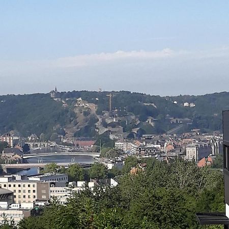 Bed Vue Sur Vallee De La Meuse Namur Bouge Exteriör bild